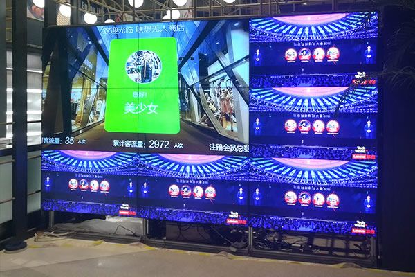 為什么55寸拼接屏更受到客戶歡迎？