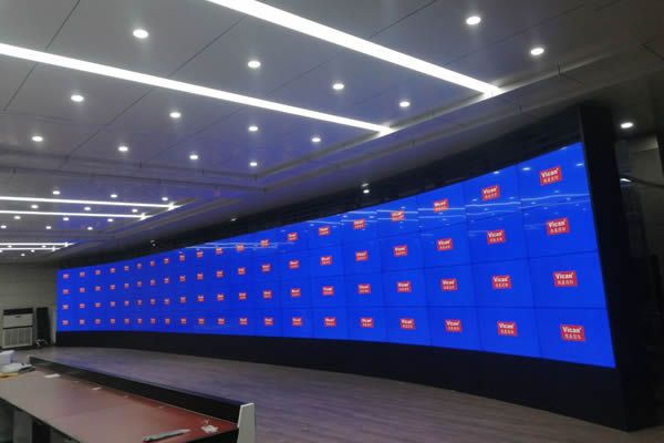 LCD拼接屏與LED顯示屏的區(qū)別有哪些，該如何選擇？