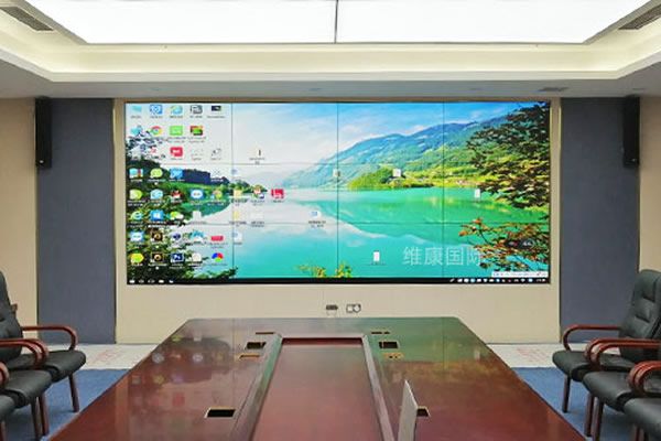 會議室屏幕推薦：開會用拼接屏好，還是LED屏好？