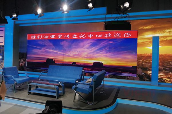直播平臺使用拼接屏好，還是LED顯示屏好？
